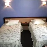 De La Place מלון