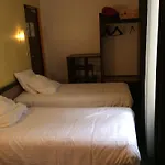 De La Place מלון מאלאקוף