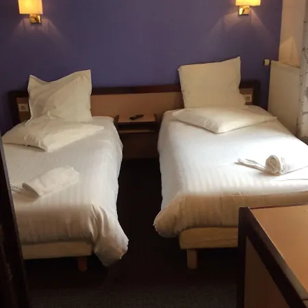 De La Place Hotel