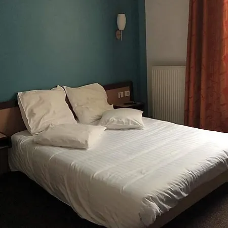 Hotel De La Place Malakoff