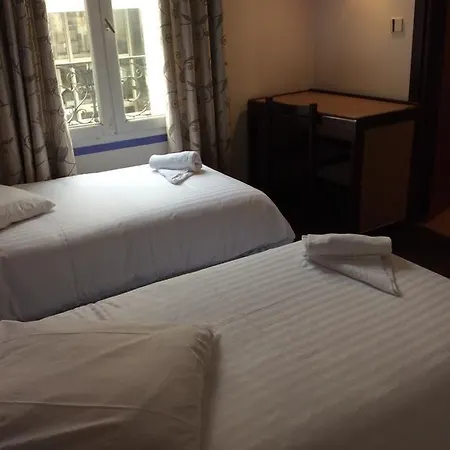 De La Place Hotel