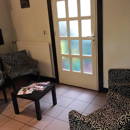 德拉普拉斯酒店