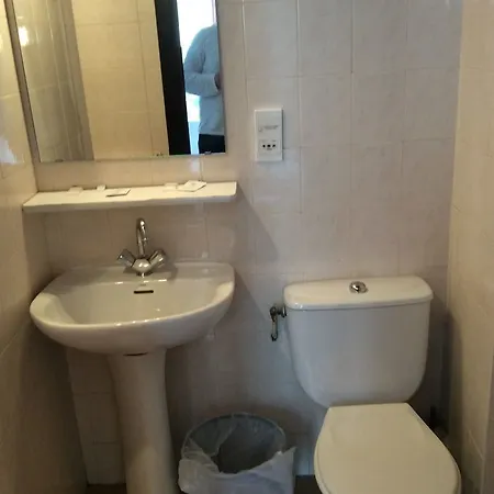 De La Place Hotel